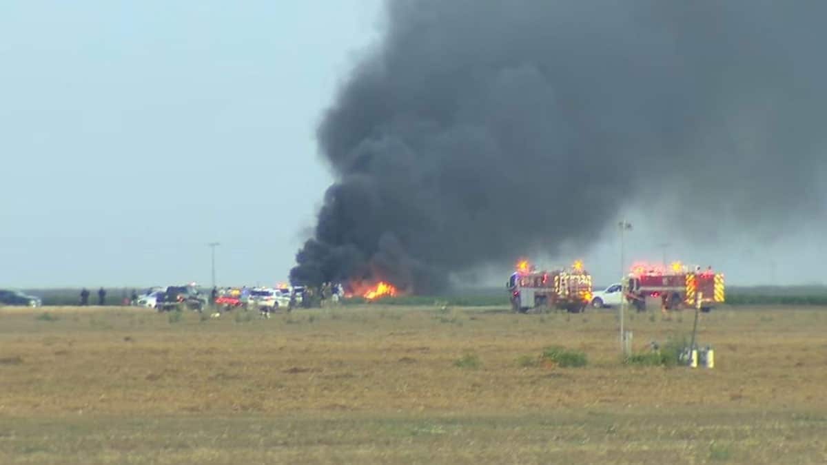 US Navy's F-35 Fighter Jet crashes near Lemoore Air Station in California