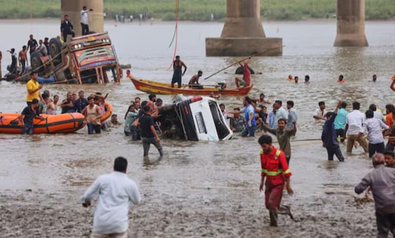 Vadodara Bridge Collapse: Government suspends four engineers, death toll rises to 17