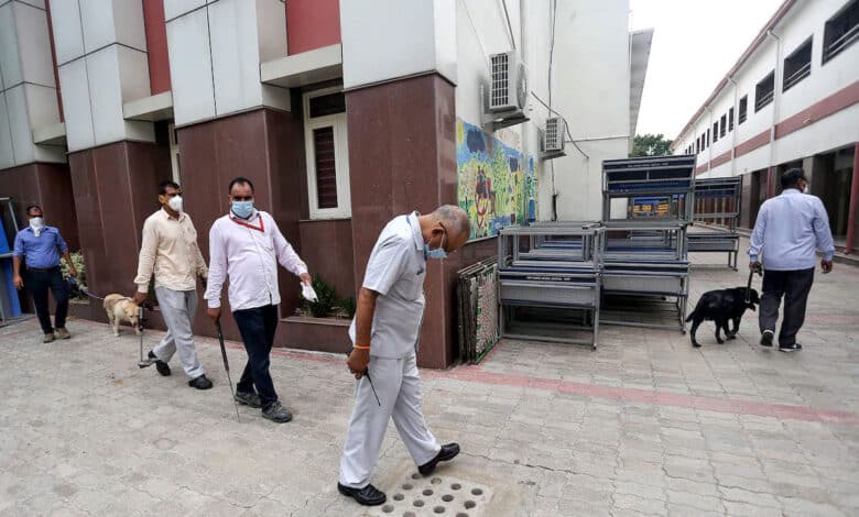 Bomb threat in three schools of Delhi, search operation continues in Dwarka and Chanakyapuri