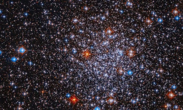 NASA Hubble's photo reveals the mystery of an unseen gatekeeper of the galaxy