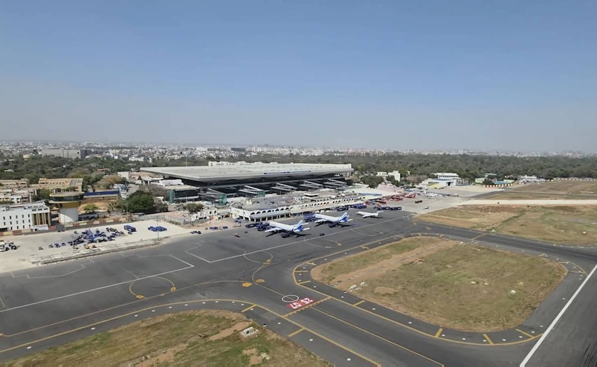 IndiGo flight makes emergency landing in Patna, major accident averted