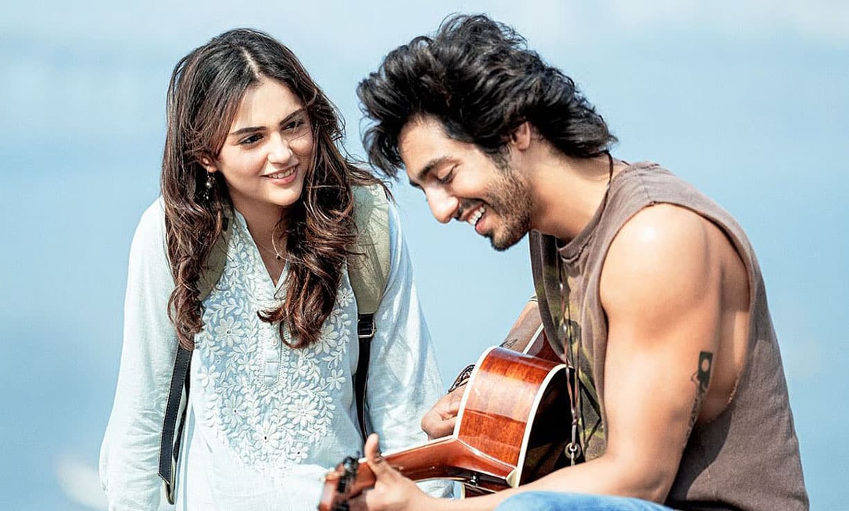 Saiyaara Box Office Day 10: Ahaan Pandey's film earns Rs 30 crore on second Sunday