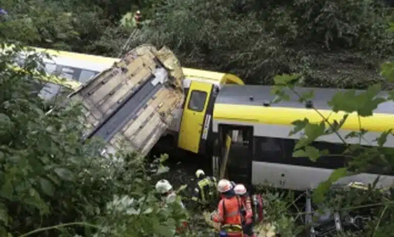 Three people killed, several others injured as passenger train derails in southern Germany, investigation underway
