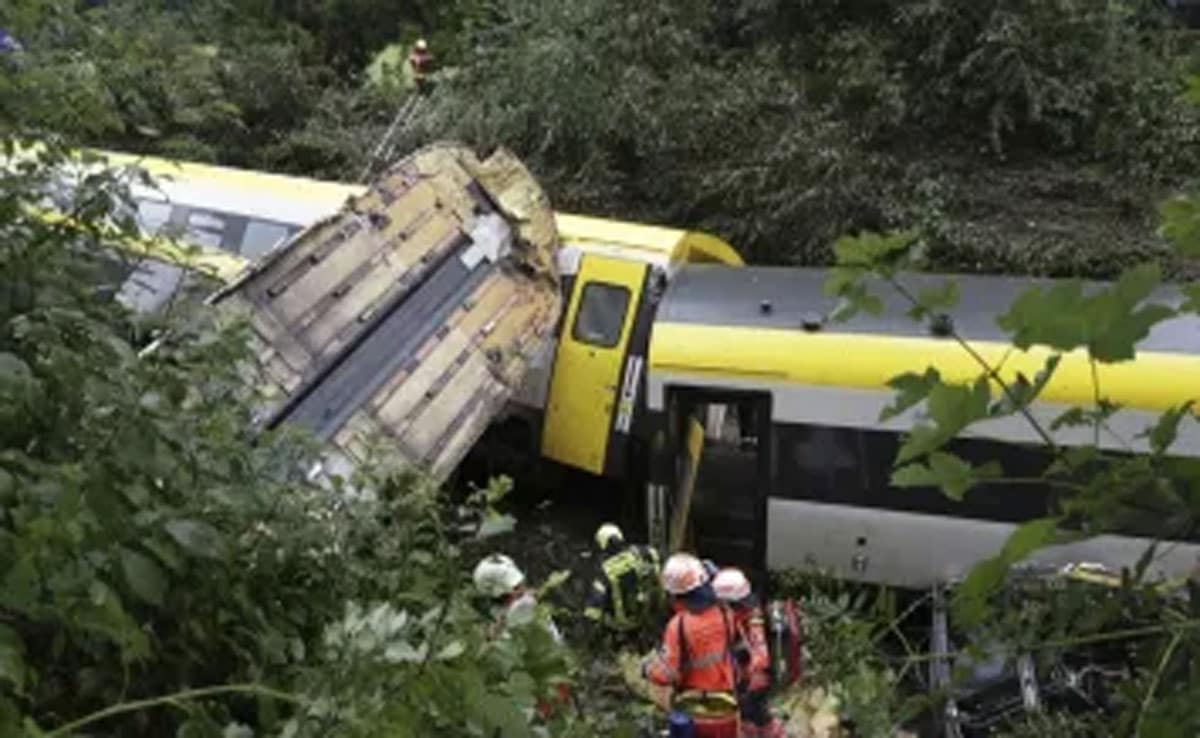 Three people killed, several others injured as passenger train derails in southern Germany, investigation underway