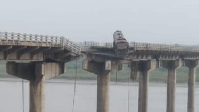 45-year-old Gambhira bridge collapsed in Vadodara's Padra, four died