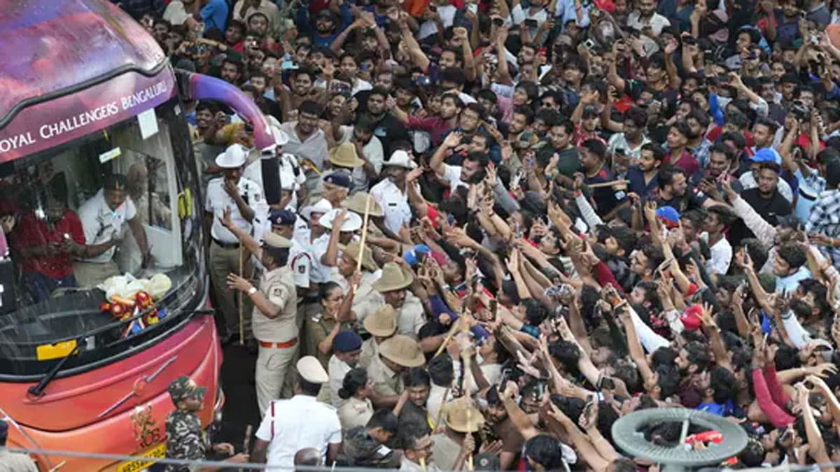 RCB announces Rs 25 lakh compensation for families of stampede victims
