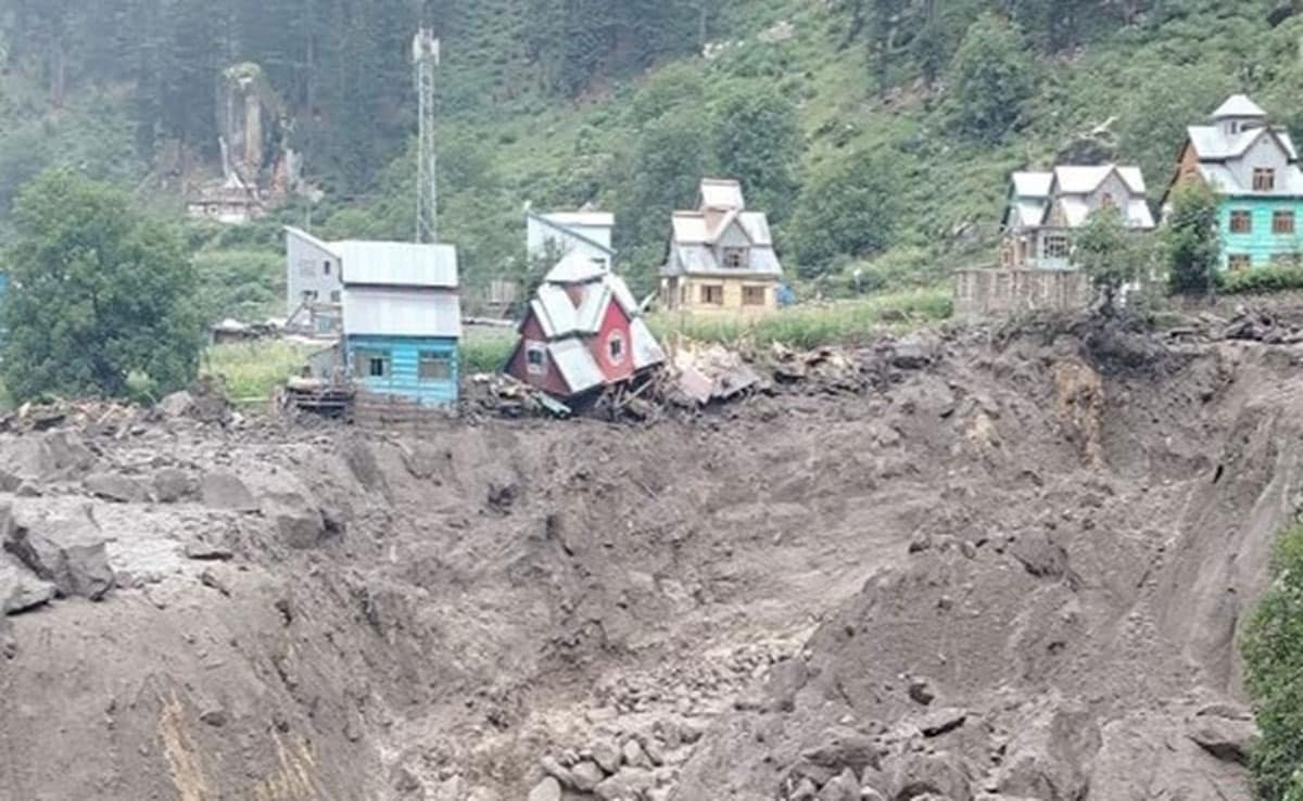 60 people died due to cloudburst in Kishtwar, Jammu-Kashmir, 500 feared stranded
