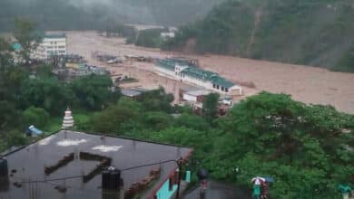 Weather update Heavy rain in JK and Himachal