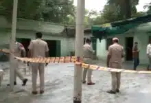 7 people feared trapped after a part of Humayun's tomb wall collapses