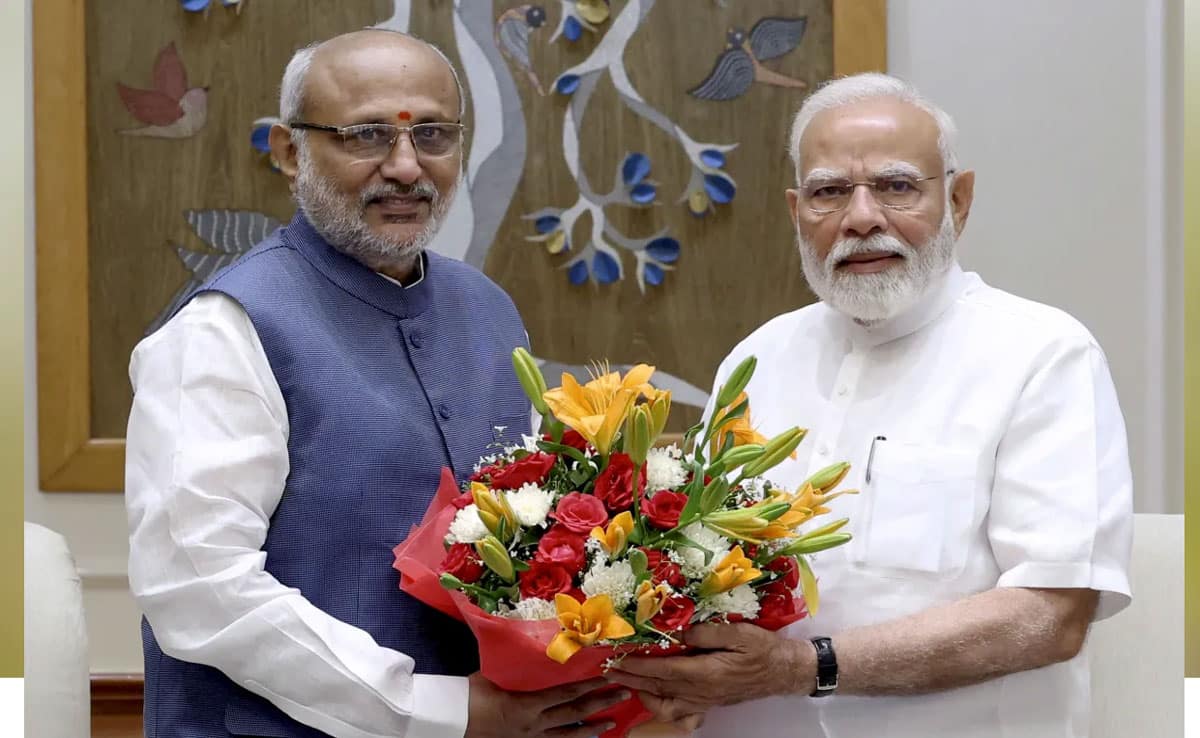 PM Modi met Vice Presidential candidate CP Radhakrishnan