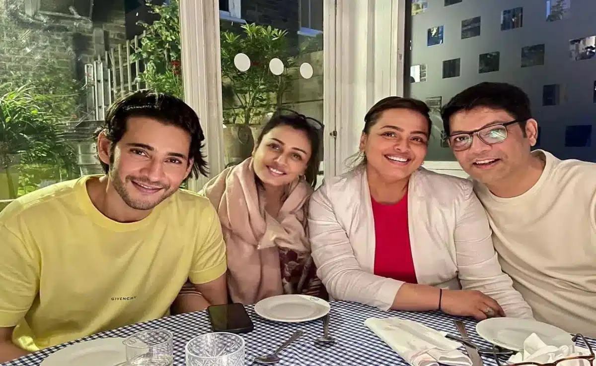 Shilpa Shirodkar's car hit by a bus in Mumbai, the actress filed a complaint