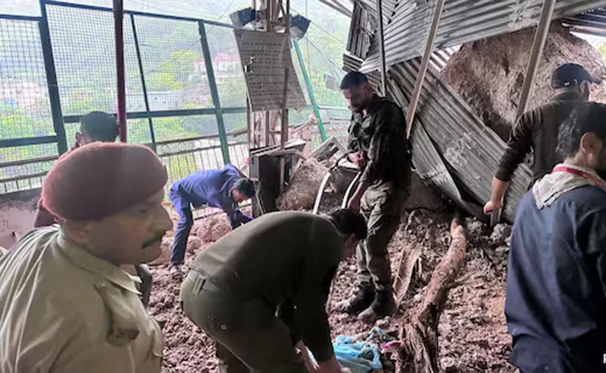 Vaishno Devi landslide: 5 dead, 14 injured on Ardhkunwari road; many still feared trapped