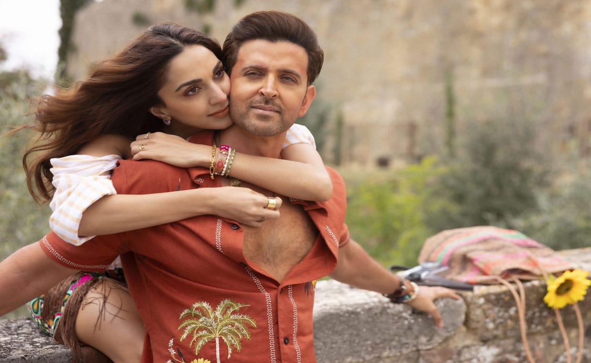 'War 2' movie's first song 'Aavaan Jaavaan' released, fans are happy