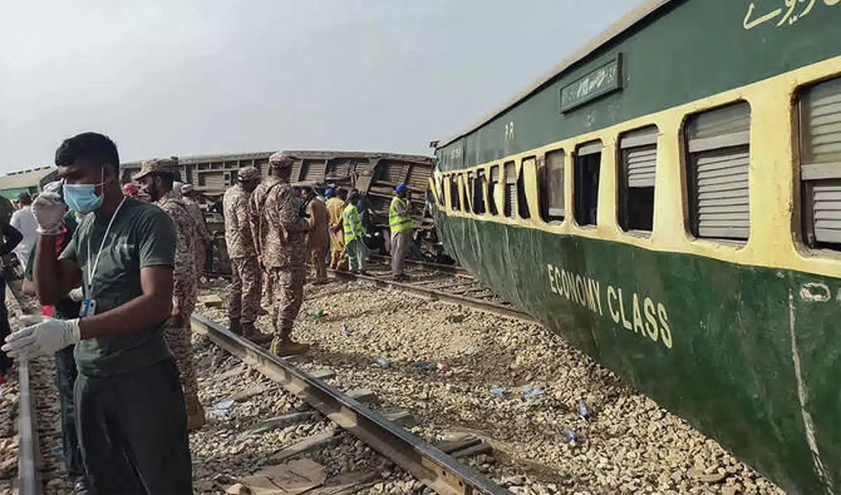 Train derailment incident in Pakistan's Punjab