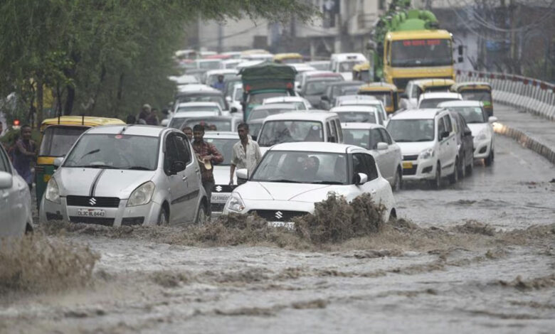 Rain in Delhi-NCR and UP; IMD issued alert for many states