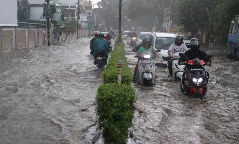 Two people died due to heavy rains in Rajasthan, hundreds of people were evacuated