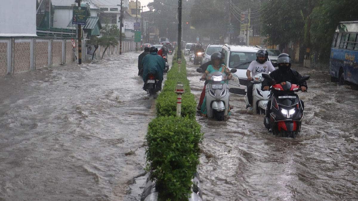 Two people died due to heavy rains in Rajasthan, hundreds of people were evacuated