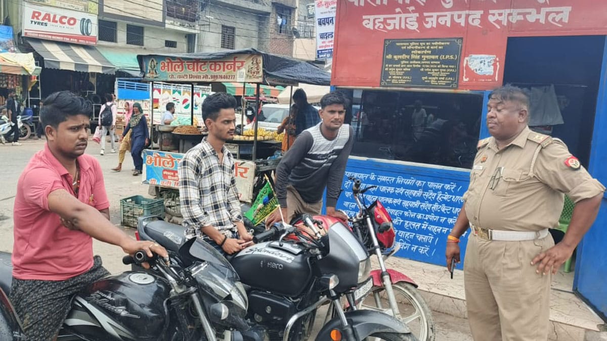 About 50 people were stopped without helmet in Sambhal