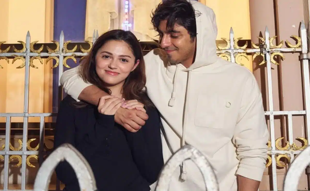 Love between 'Saiyaara' co-stars? Fans question Ahaan Panday and Anit Padda's closeness