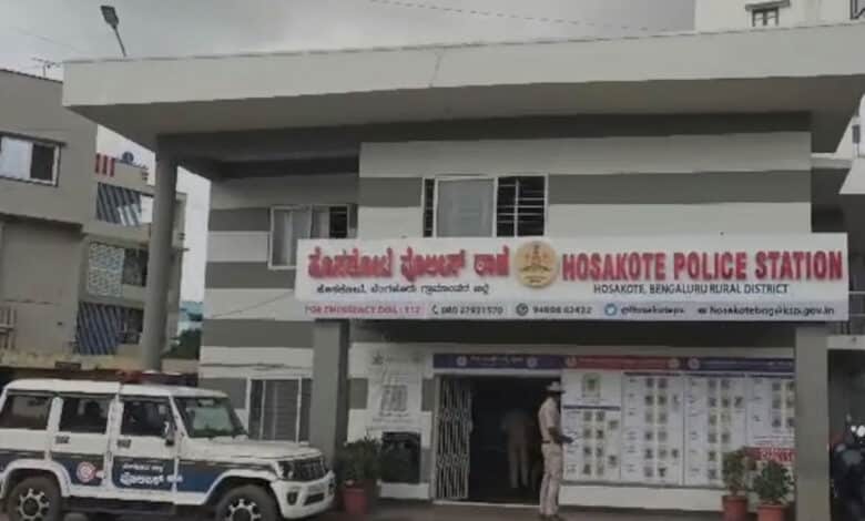 Bengaluru couple killed 2 children, then planned suicide