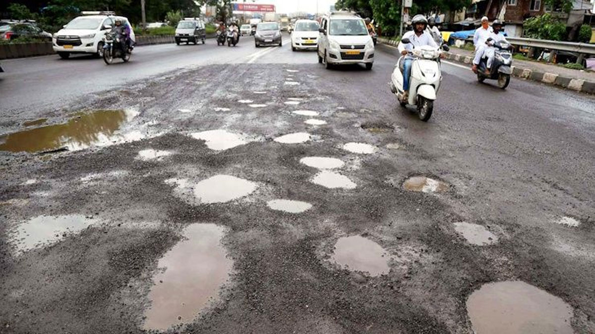 Karnataka CM Siddaramaiah sets deadline to address Bengaluru's pothole problem