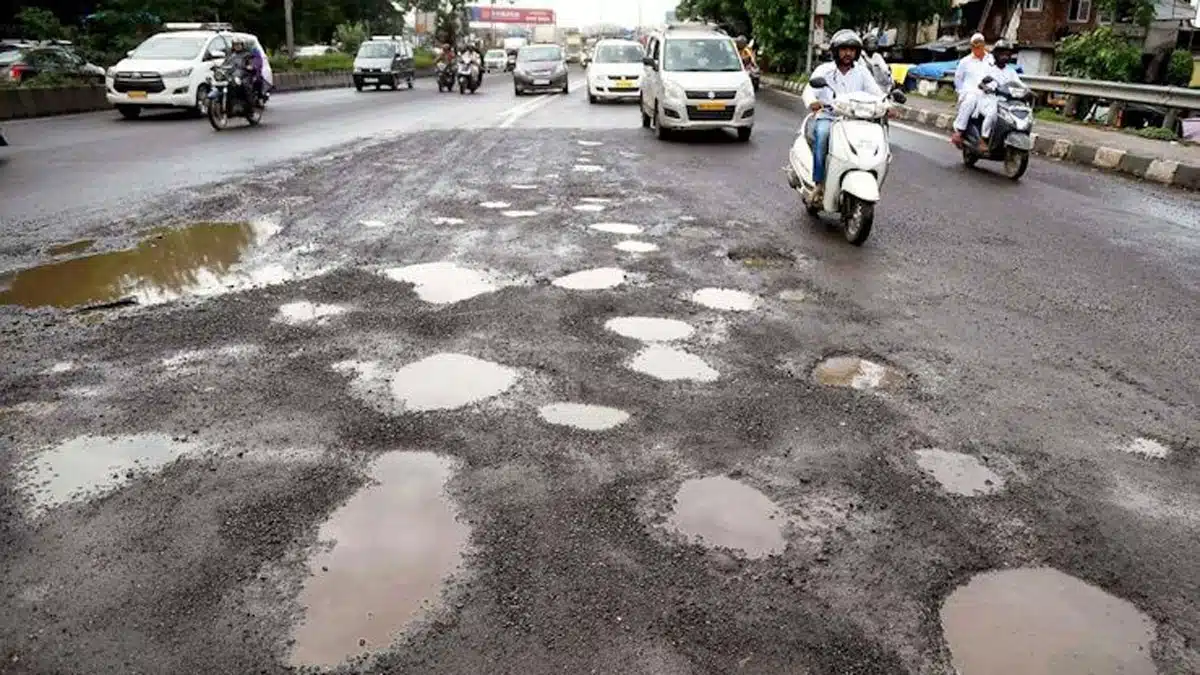 Karnataka CM Siddaramaiah sets deadline to address Bengaluru's pothole problem