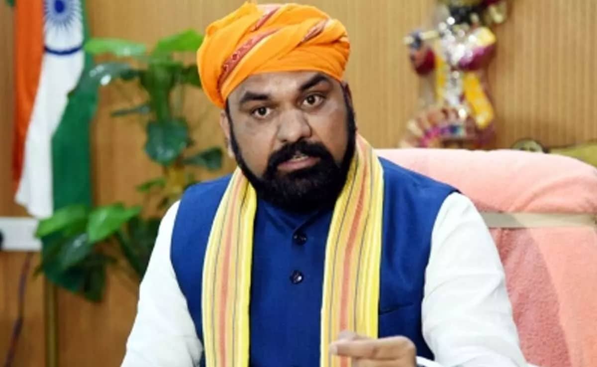 BJP claims PM Modi's mother was abused during Tejashwi Yadav's 'Bihar Adhikar Yatra'