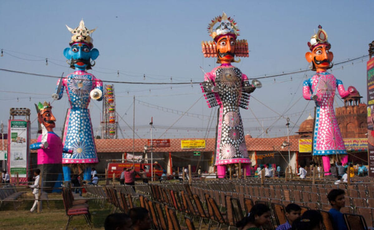 Dussehra 2025: Complete information on date, auspicious time and traditions