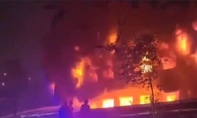 Fire broke out in a dyeing factory in Bhiwandi, Maharashtra