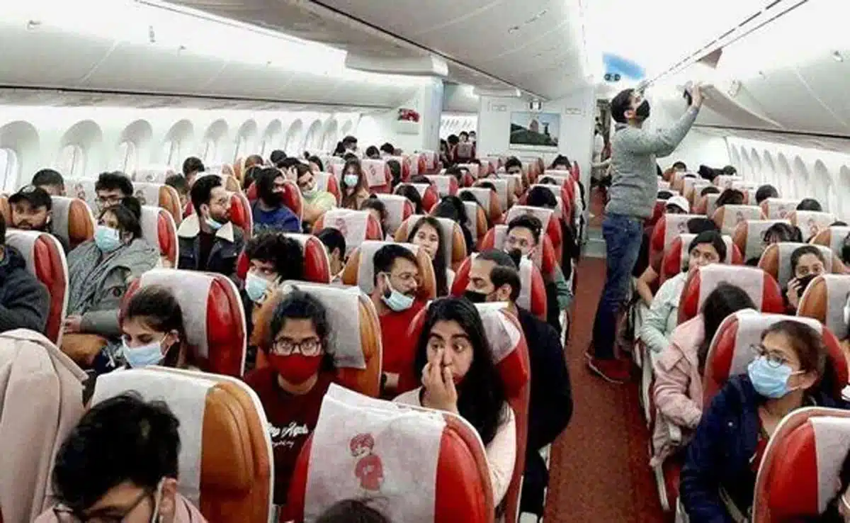 India warns its citizens against joining Russian army: 'A path full of dangers'