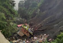Landslide in Himachal: Three people died in Mandi, two others rescued, rescue operation continues