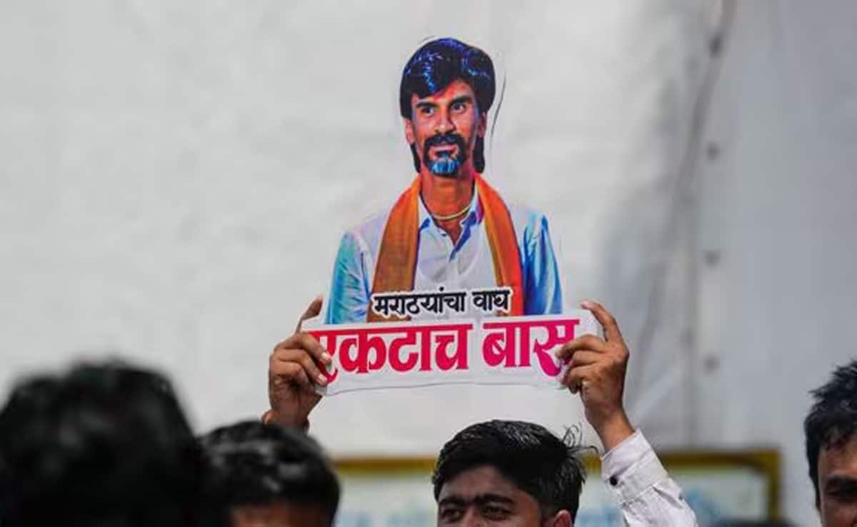 After agreement on Maratha reservation, worker ends fast, says- we have won