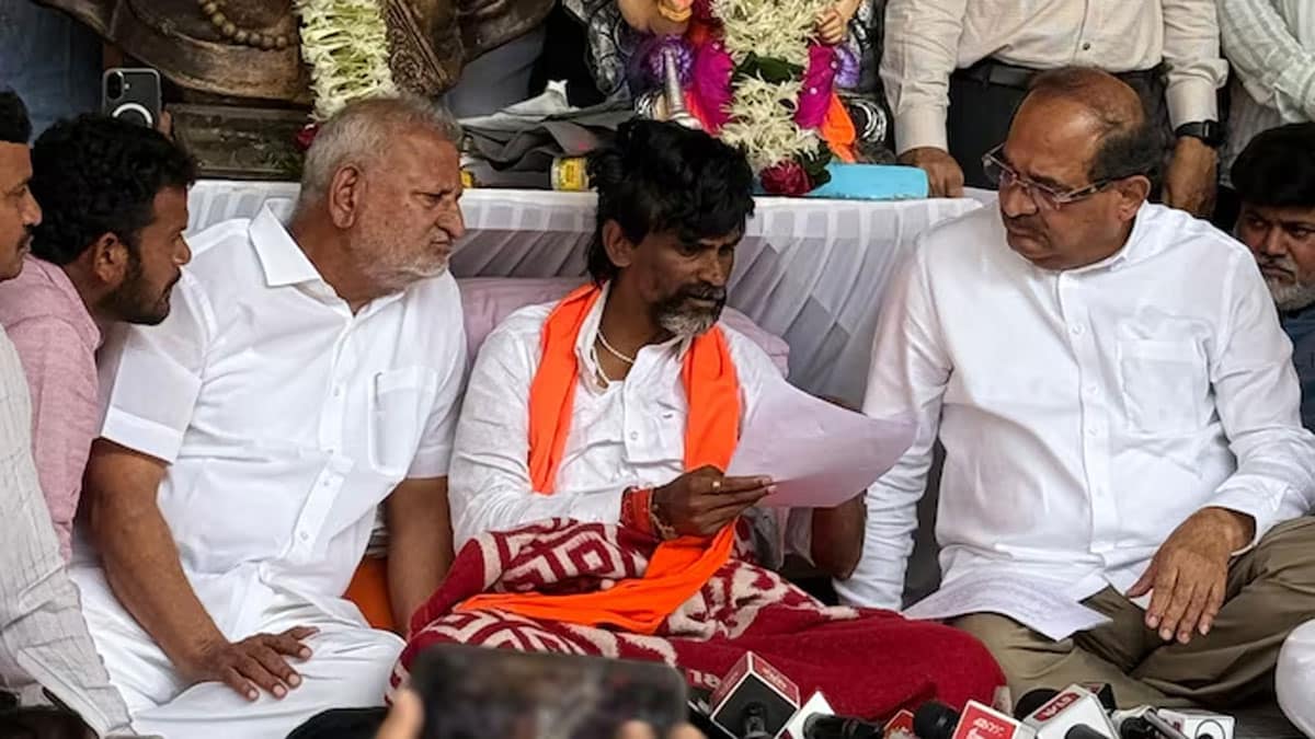 After agreement on Maratha reservation, worker ends fast, says- we have won