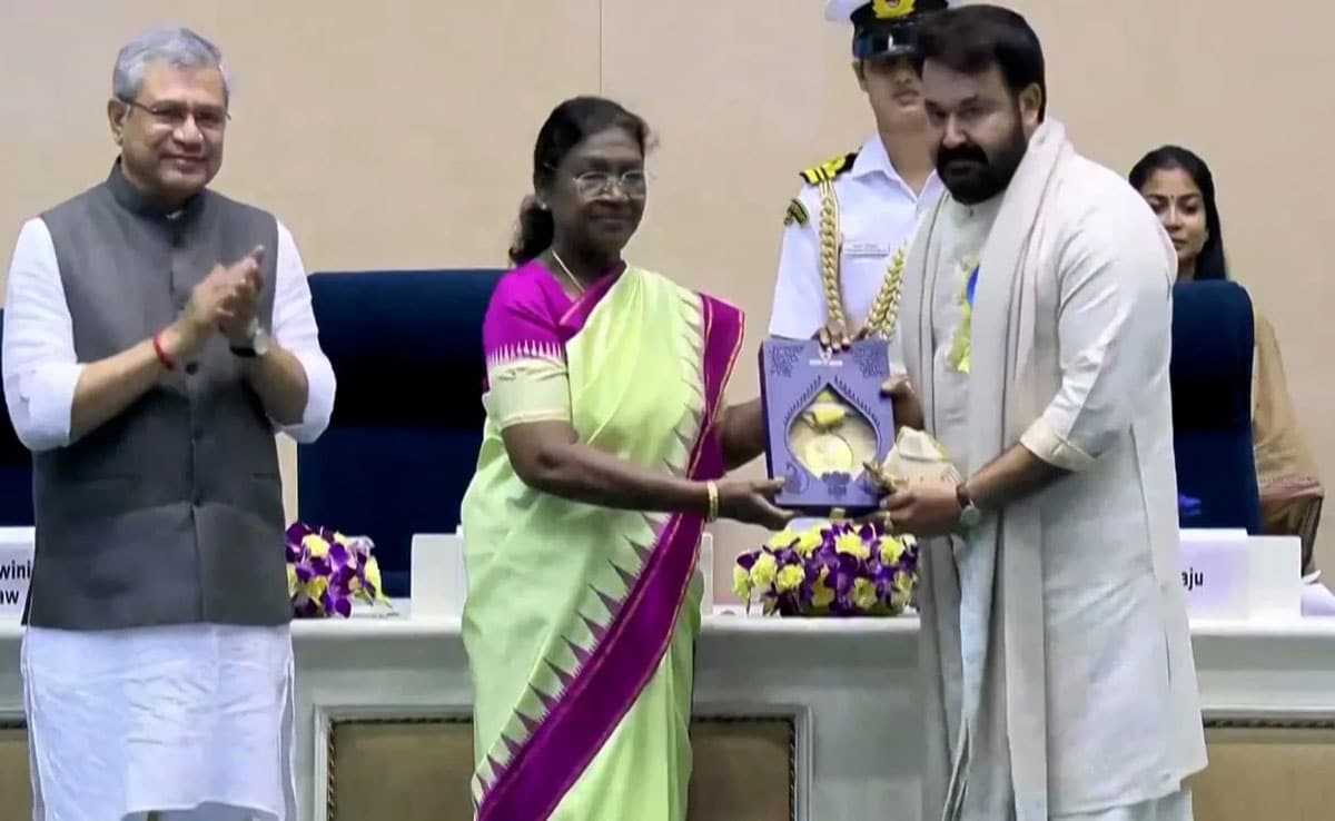 Mohanlal honoured with Dadasaheb Phalke Award