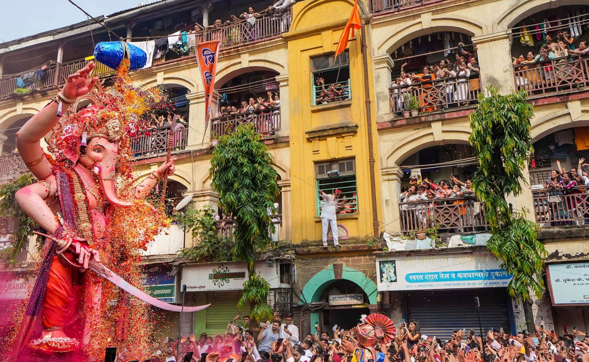 Mumbai on high alert over RDX threat before Visarjan