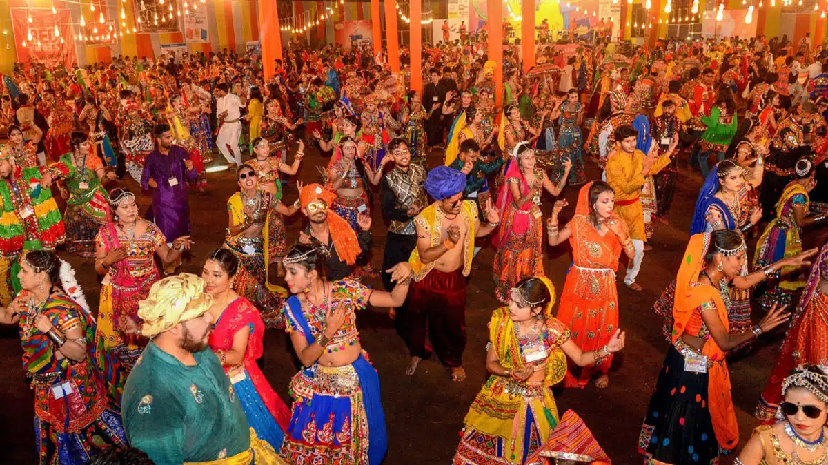 Navratri 2025: 7 Best Places and Travel Tips