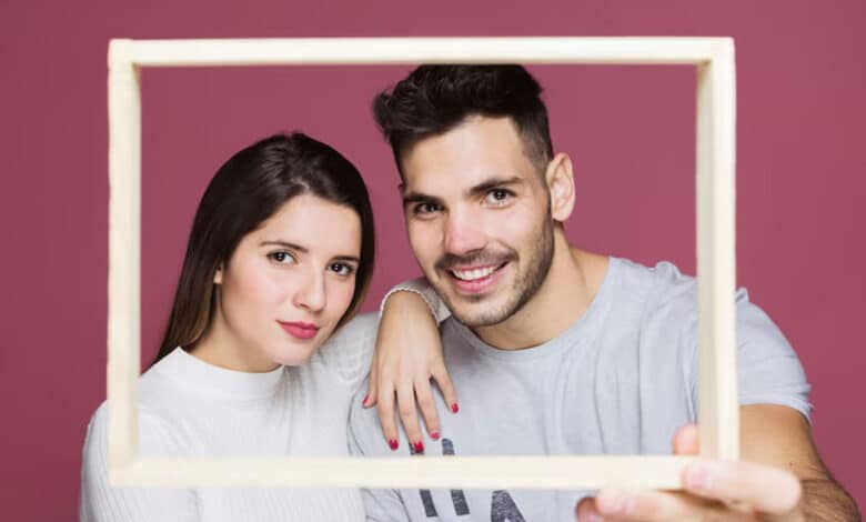 Gemini Photo Trend: Here's a step-by-step guide to making a couple Polaroid