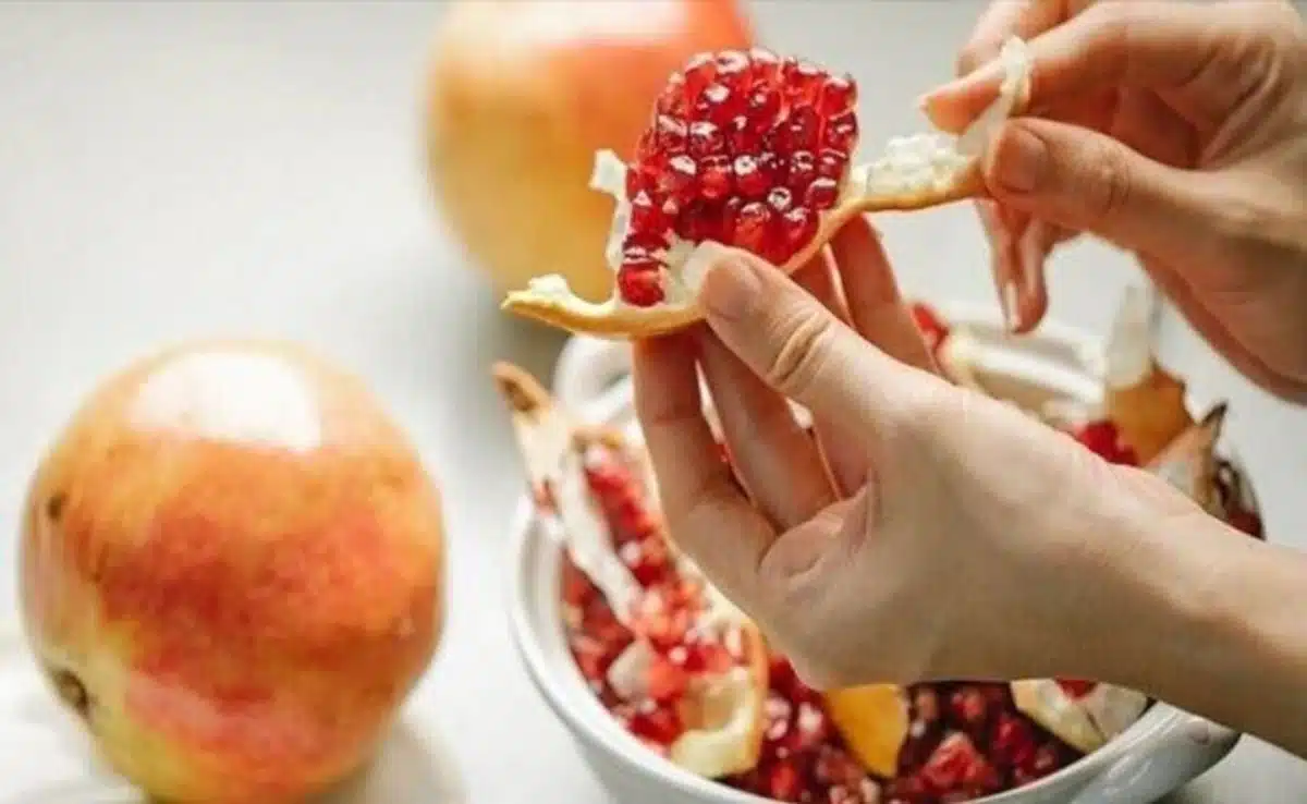 Pomegranate Peel Tea: 4 incredible health benefits of drinking pomegranate peel tea twice a week