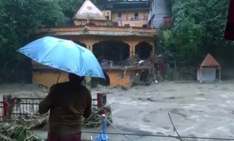 2 people missing due to cloudburst caused by heavy rains in Dehradun, cars and shops washed away