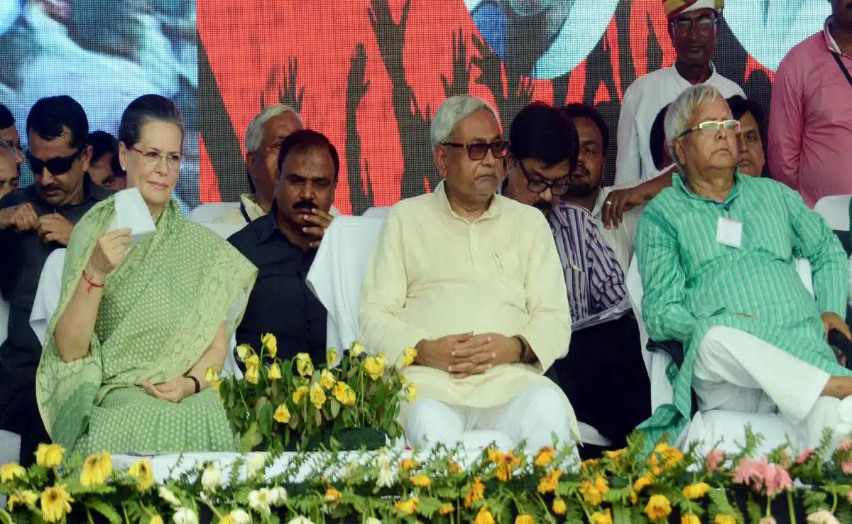 Seat sharing difficult for Mahagathbandhan in Bihar, two more parties included