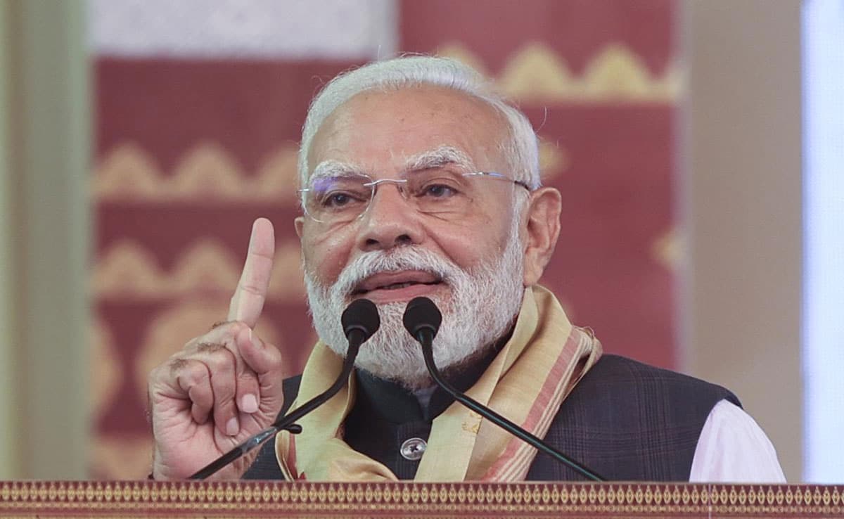 PM Modi's allegation: Congress supported infiltrators for votes, which led to demographic crisis in Assam