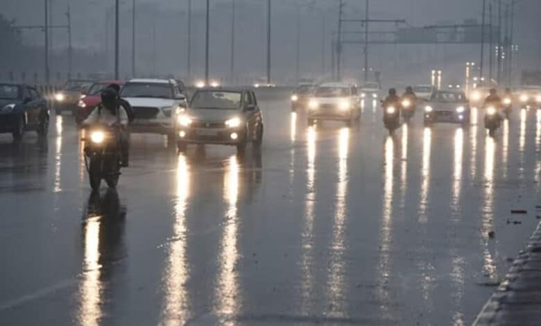 Delhi-NCR Weather: Sudden rain in many areas amid Dussehra celebrations