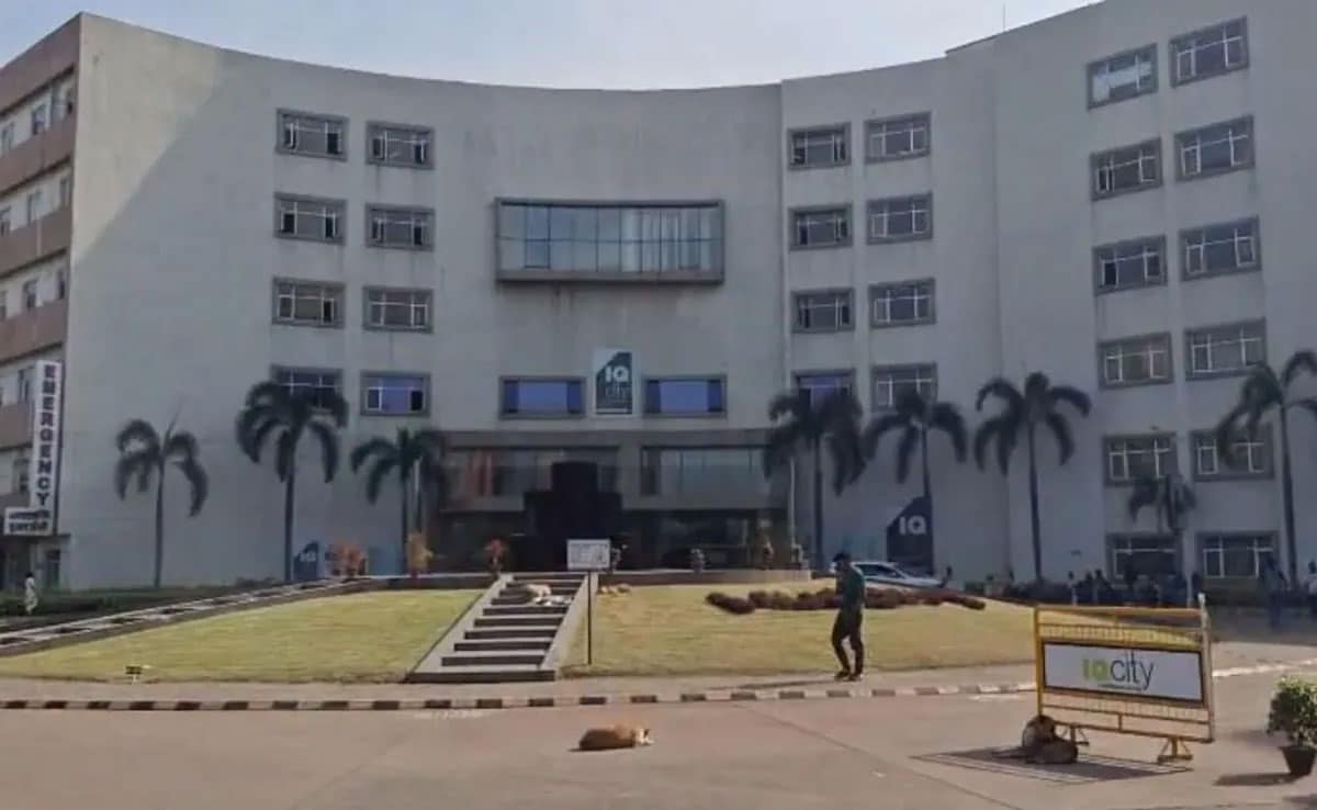 Female doctor attacked in Bengal Hospital