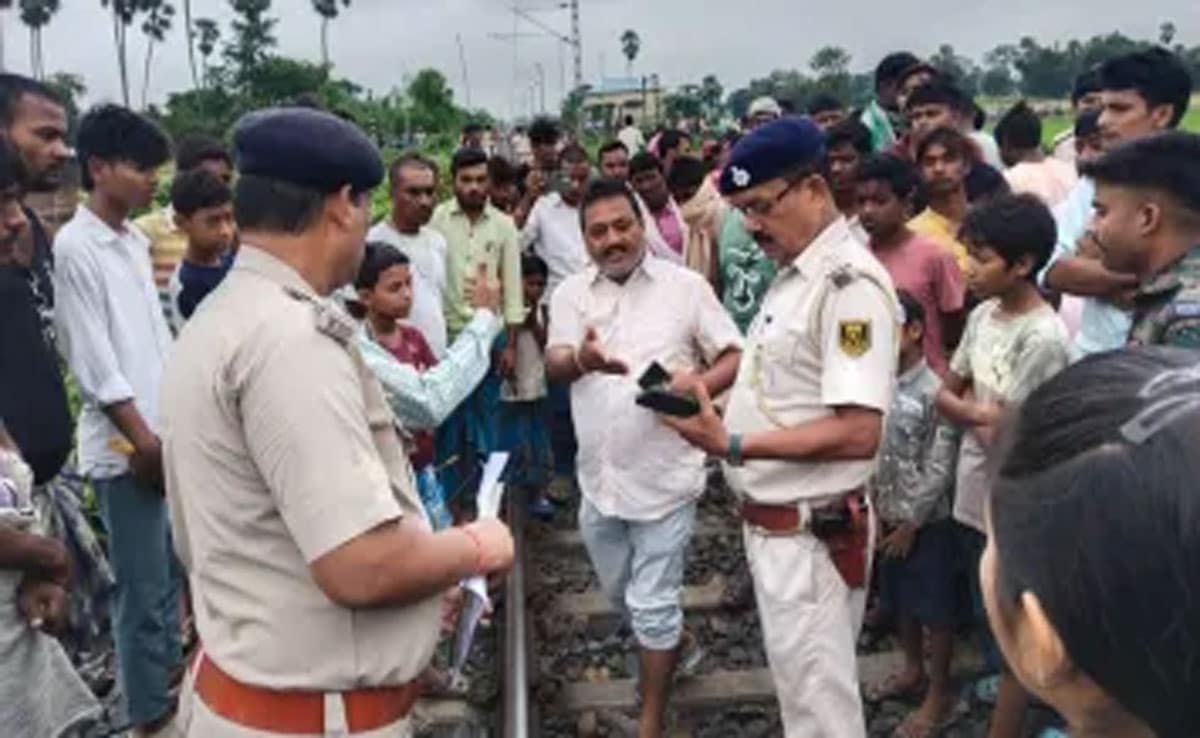Four killed, several injured after being hit by Vande Bharat Express in Bihar's Purnia