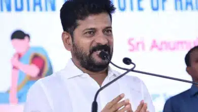 Supreme Court sets back Telangana government, stays OBC quota hike in local bodies