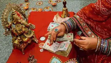 Dhanteras 2025: Don't donate these 4 things, or you might suffer losses.