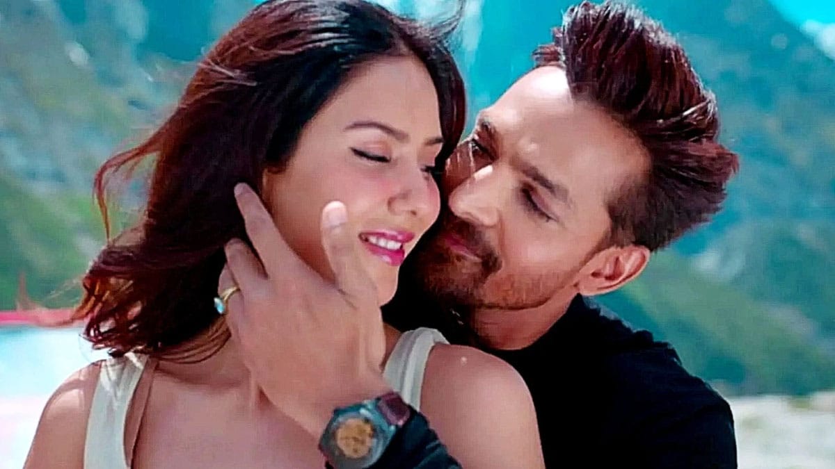 Ek Deewane Ki Deewaniyat Box Office Collection Day 8: Harshvardhan Rane-Sonam Bajwa starrer earns Rs 4.35 crore