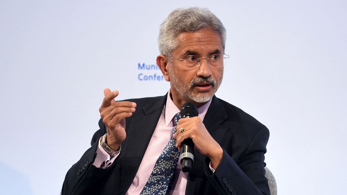 Jaishankar meets Afghan Foreign Minister, India to reopen embassy in Kabul