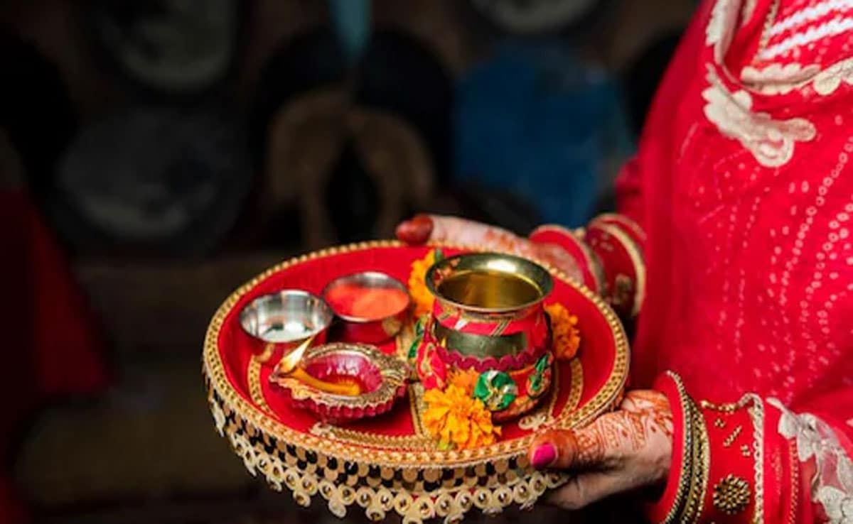 Karwa Chauth 2025: What to do with the Karwa after the puja