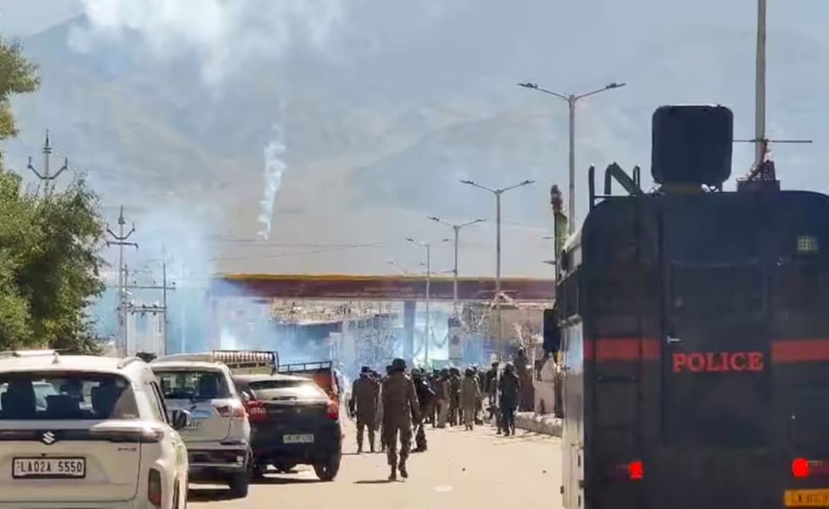 Leh Violence: No relief for Sonam Wangchuk, Supreme Court adjourns hearing to October 14